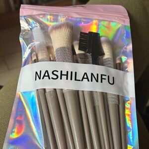 Nashilanfu Makeup Brush Set